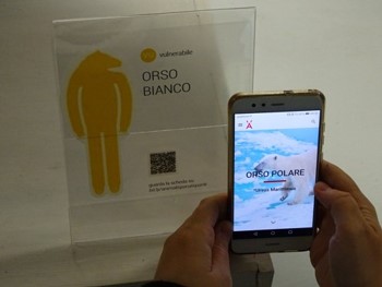 Orso polare pittogramma e QR-Code